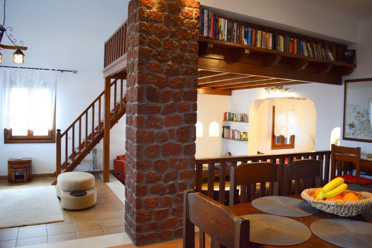 Sunshine House For 9, Cozy Set Up,Verandas, Sea View. Karterados  Luaran gambar