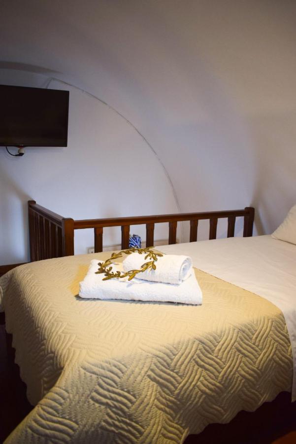 Sunshine House For 9, Cozy Set Up,Verandas, Sea View. Karterados  Luaran gambar