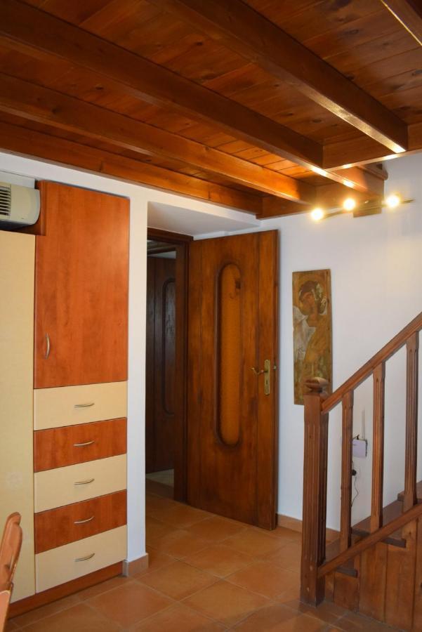 Sunshine House For 9, Cozy Set Up,Verandas, Sea View. Karterados  Luaran gambar