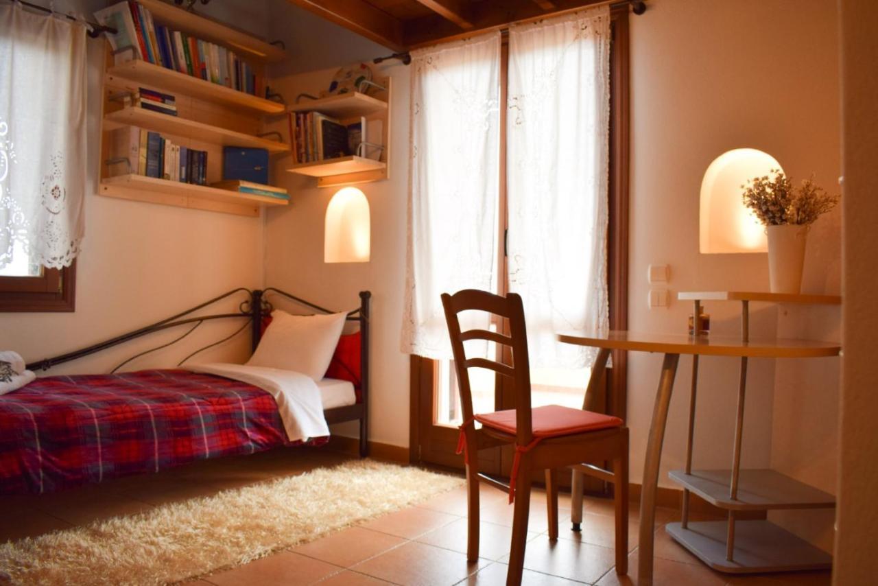 Sunshine House For 9, Cozy Set Up,Verandas, Sea View. Karterados  Luaran gambar
