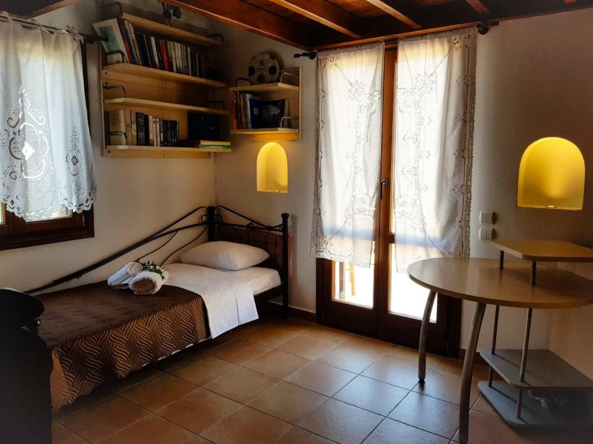 Sunshine House For 9, Cozy Set Up,Verandas, Sea View. Karterados  Luaran gambar